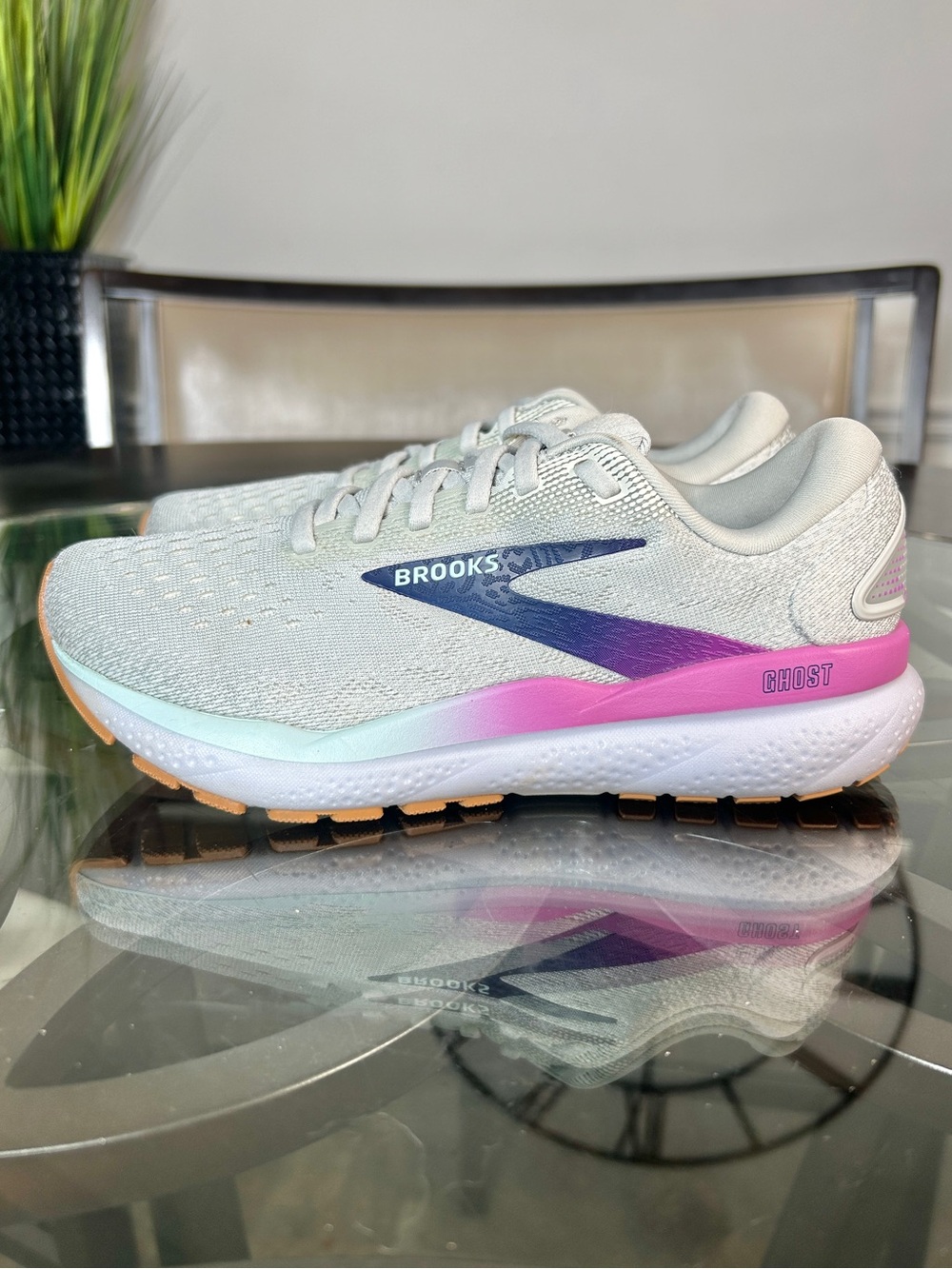 Brooks Ghost 16 Womens Running Shoes Size 6.5 Medium B Grey Pink Blue